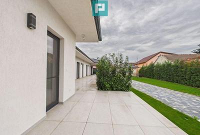 Re?edin?a Premium, 5 camere, teren 2400 mp - 9