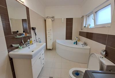 Duplex situat in Floresti zona Terra - 9