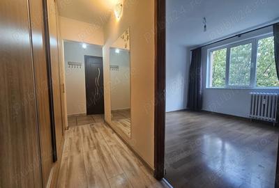 Titan Codri Neamtului doua camere decomandat et 3 4 - 4