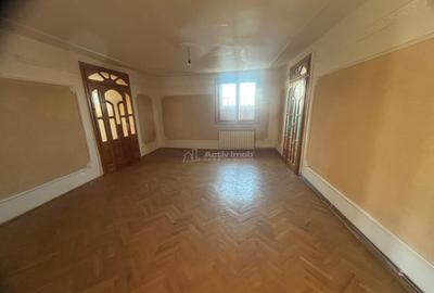 Caransebes, Casa P E, Teren 1000 Mp - 16