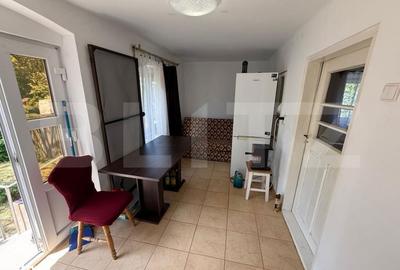 Casă cu 4 camere în Georocu Mare