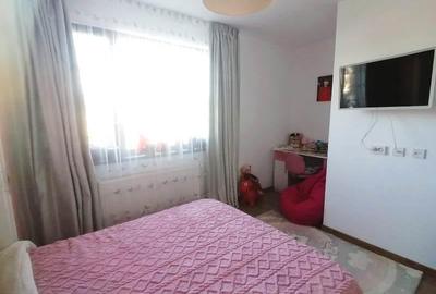 Casa - Prelungirea Ghencea-  Cartierul Latin -  135000E - negociabil -bucatarie - 12