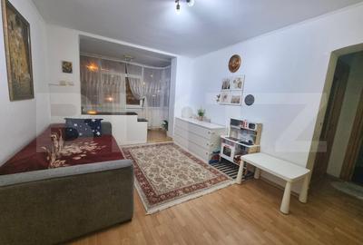 Apartament cu 2 camere semidecomandat în Podul de Piatră - 2