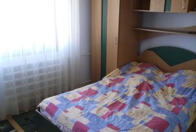 Apartament cu 3 camere semidecomandat în Central - 3