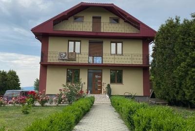 Casă individuală cu 5 camere cu Canalizare în Crucea de Jos - 1
