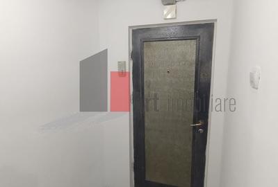 Str. Baciului vanzare apartament decomandat 3 camere cu centrala - 17