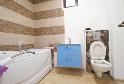 Casă cu 4 camere cu Teren 350 Mp în Central - 14