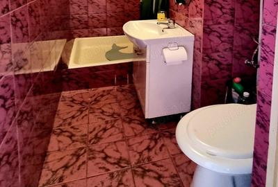Apartament cu 4 camere decomandat în Central - 2