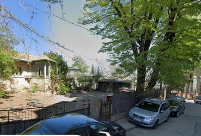 Teren Construcții intravilan de 770 mp, în Podul de Fier - 1