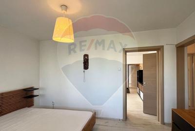 Vanzare apartament spatios,  3 camere - Metrou 1Mai - 13