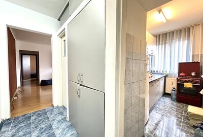 Comision 0% - Apartament spatios, 3 camere, etajul 3 - zona Cetatii - 7