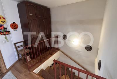 Duplex cu 3 camere cu Canalizare în Șura Mare - 11