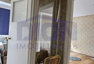 Apartament cu 3 camere semidecomandat în Titan - 2