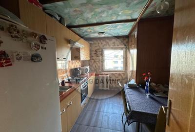 Apartament cu 3 camere decomandat în Zorilor - 6