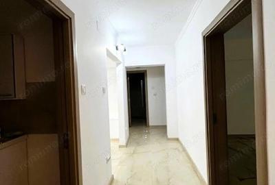 Spațiu comercial, de 72 mp, în Central - 6