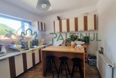 Casă individuală cu 2 terase – Cisnădie, intrare din Cartierul Arhitecților - 2