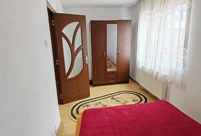 Inchiriez apartament cu 3 camere Govandar Inchiriez apartament cu 3 camere Govandar - 4