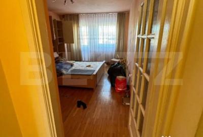 Apartament cu 2 camere decomandat în Teiu - 1