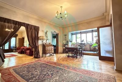 Apartament interbelic cu grădină și garaj - 1