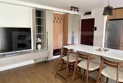 Apartament cu 4 camere semidecomandat în Universității - 4