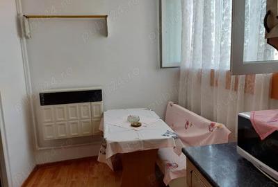 Inchiriez garsoniera - 3