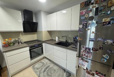 Apartament cu 3 camere decomandat, mobilat în Colentina - 2