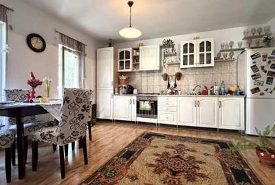 Casa 4 camere de vanzare in Floresti - 3