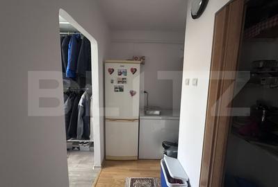 Apartament de 2 camere, balcon + boxa - 7