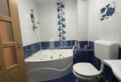 Apartament cu 3 camere in zona Shopping City, centrala termica - 11