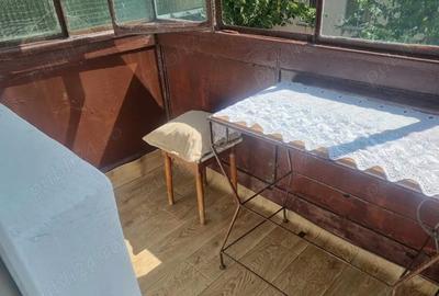 Garsonieră decomandată în Central - 1