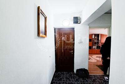 Apartament 3 camere | Decomandat | Etaj 5/8 | Balcon 15 mp | Zorilor - 17