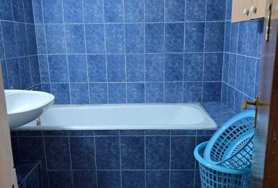 Apartament cu 3 camere semidecomandat, mobilat în Titan - 8