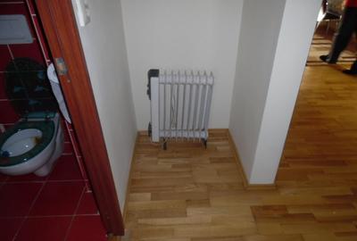 Inchirieez apartament 3 camere decomandat Deva, Liliacului, PARCARE - 23