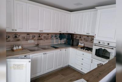 Casă cu 3 camere cu Canalizare în Central - 11