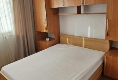 Acasă, la cheie! Apartament 3 camere, etaj 1, complet mobilat și utilat – Zona V - 11