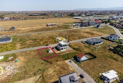 PROPRIETATE VÂNDUTĂ! Teren 500 mp în Via Carmina - comision 0% - 7