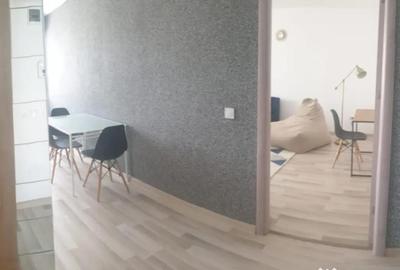 Apartament cu 4 camere decomandat în 1 Mai - 10