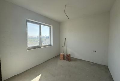 Duplex cu 4 camere cu Canalizare în Moșnița Nouă - 11