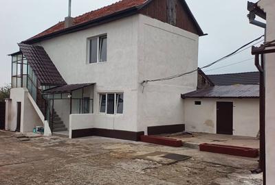 Casă cu 4 camere în Paleu - 3