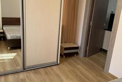 Apartament cu 2 camere decomandat, mobilat în Dacia