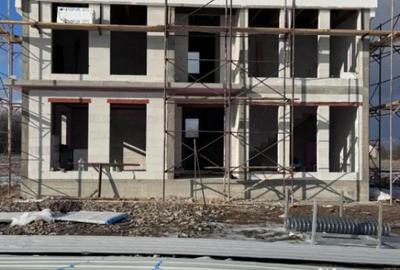 Casă cu 5 camere cu Teren 600 Mp în Marginea - 5