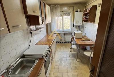 Apartament cu 3 camere decomandat în Ultracentral