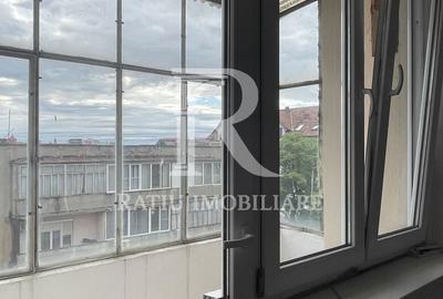 Apartament cu 3 camere în Central - 11
