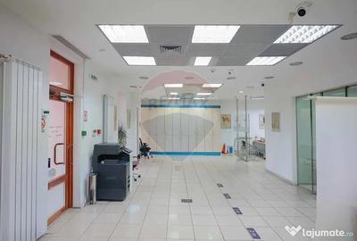 Spațiu comercial, de 128 mp, în Central - 5