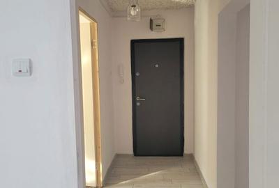 Apartament cu 3 camere decomandat în Central - 1
