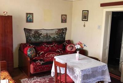 Casă cu 3 camere semidecomandat cu Teren 1350 Mp în Râciu - 9