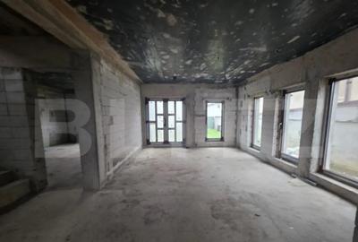 Casă cu 4 camere cu Teren 570 Mp în Central - 11