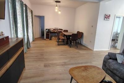 Duplex cu 4 camere cu Canalizare în Giroc - 9