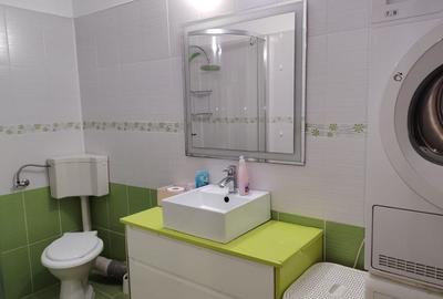 Inchiriez apartament 3 camere - 5