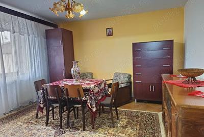 Apartament cu 4 camere decomandat în 9 Mai - 3